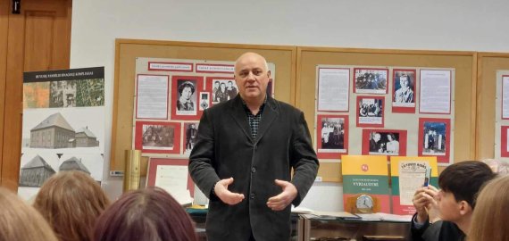 Pandėlio gimnazijoje - pamoka apie tikrąsias vertybes (foto)