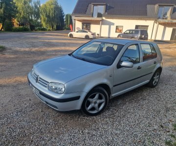 „VW Golf 4“