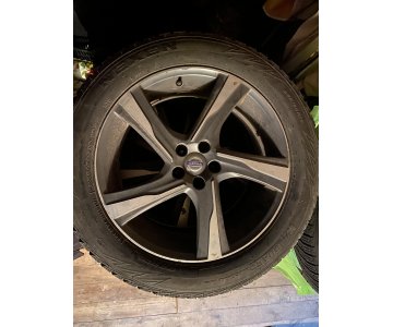 Lengvojo lydinio ratlankiai su žieminėmis padangomis