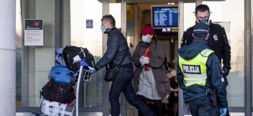 SAM: koroanviruso testai bus atliekami visiems grįžtantiems, jie bus paleidžiami į namus