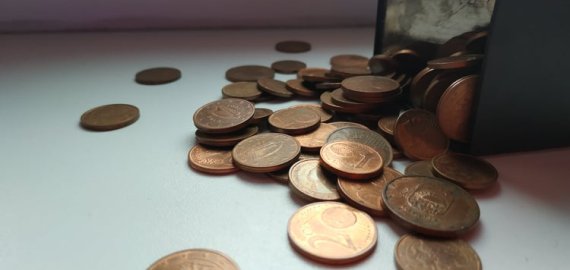 Centrinis bankas 1 ir 2 centų monetų siūlo atsisakyti nuo 2025 metų gegužės