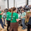 FLL vėl užkariavo Rokiškį – norintiems sutilpti prireikė didžiosios miesto arenos (foto)