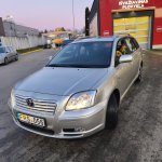 „Toyota Avensis“