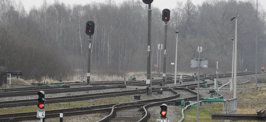 Laikinai stabdomos kelionės traukiniais į Lenkiją