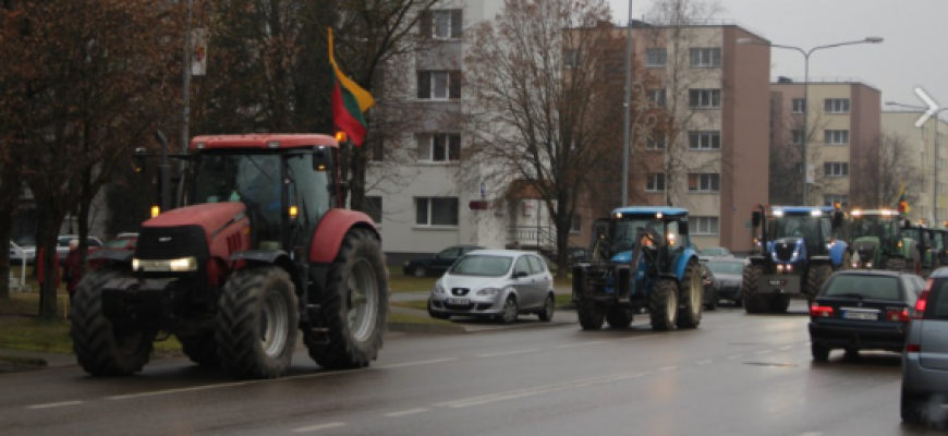 Lietuvos ūkininkai rengia taikią akciją Briuselyje dėl tiesioginių išmokų