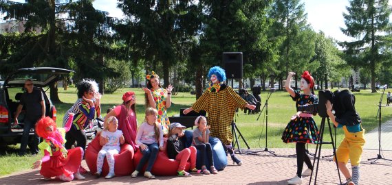 Liongino Šepkos parke vyko pirmoji Vasaronė (foto+video)
