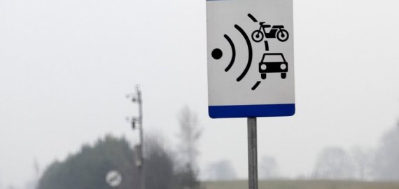 Greičio kontrolės sustiprinimas