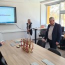 Tūbeliečiai neatostogauja: šią savaitę progimnazijoje įvyko du reikšmingi susitikimai
