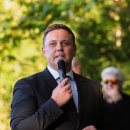 Ratkupių kaimo Sirvydžių ąžuolas išdidžiai oš ir ateinančioms kartoms (foto)