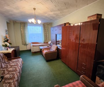 Erdvus 1 kambario butas