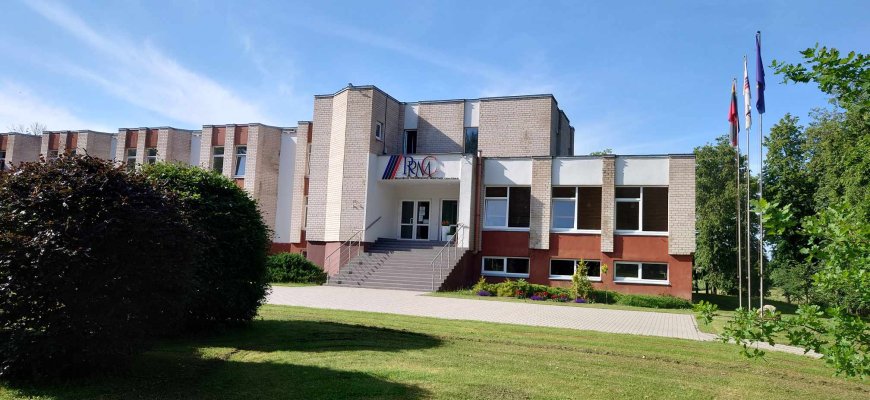 Profesinės mokyklos pradeda priėmimą į valstybės finansuojamas vietas