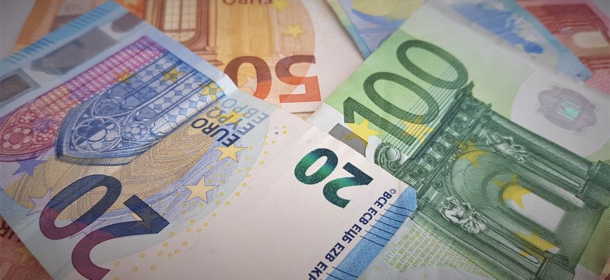 Prezidentūra ir ministerija sutarė dėl 100 tūkst. tiesioginių išmokų lubų