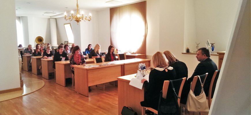Rokiškio verslo klube - VSD fondo valdybos Panevėžio sk. specialistų susitikimas su klubo narių darbuotojais