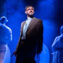 Juozo Miltinio dramos teatro spektaklis „Tas keistas nutikimas šuniui naktį“ atvyksta į Rokiškį!