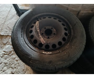 Ratlankiai su padangomis 