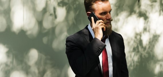 Nuo šiandien keičiasi skambučių ir mobiliojo interneto kainos keliaujantiems užsienyje