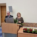 Opozicijoje daugėja moterų: A. Čepuliui atsisakius mandato, priesaiką davė D. Kietienė