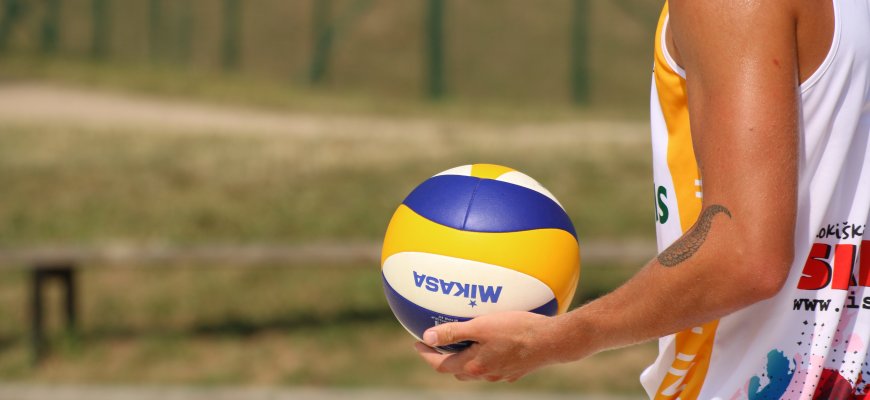 Smėlio meistrų laukia prestižinis turnyras: Rokiškyje vyks XXI-asis paplūdimio tinklinio čempionatas