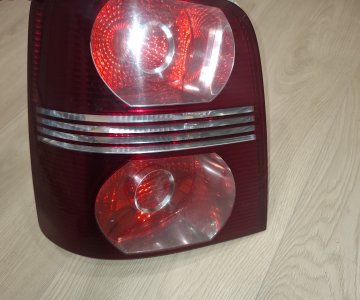 „VW Touran“ žibintas