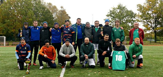 Rokiškėnai lauko futbolo sezoną uždarė „Atminimo taurė 2023“ varžybomis (foto+video)