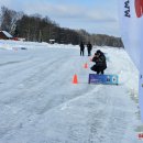 Jūžintuose skriejo „ledo rituliai“: įvyko Bavariško akmenslydžio čempionato nuotolio rungtis (video+foto)