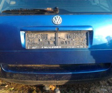 „VW Passat B5“ dalimis