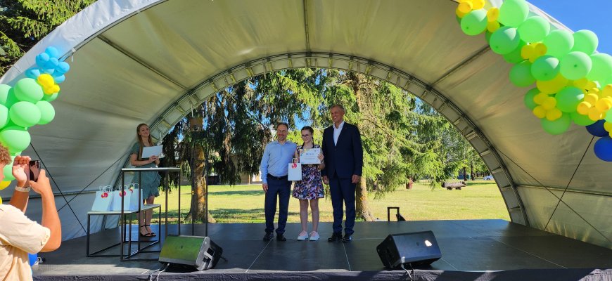 Gabių vaikų rajone padaugėjo: skatinamąsias premijas gaus dešimčia mokinių daugiau, nei pernai