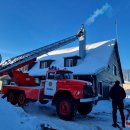 Gaisras kamine: kavinės „Pupelė“ personalą įspėjo kaimynai (foto)