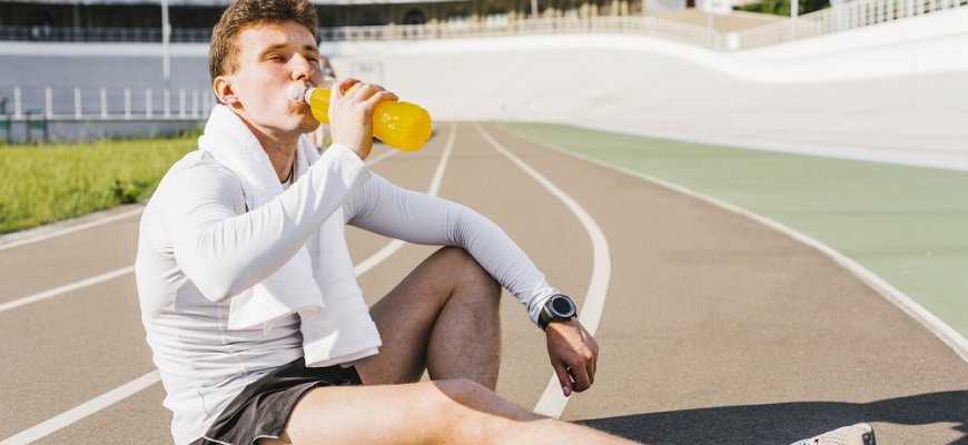 Kodėl elektrolitų pusiausvyra tokia svarbi sportuojantiems?