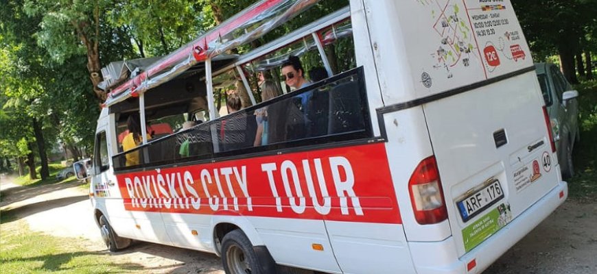 Kviečia į turą autobusu-kabrioletu Rokiškis-Salų dvaras-Rokiškis