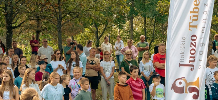 Rokiškio Juozo Tūbelio progimnazija kviečia į bendruomenės dieną Velykalnio parke