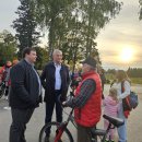 Bajorų bendruomenę subūrė džiugus įvykis – baigtas remontuoti pėsčiųjų ir dviračių takas (foto)