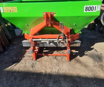 Trąšų barstytuvas, purkštuvas