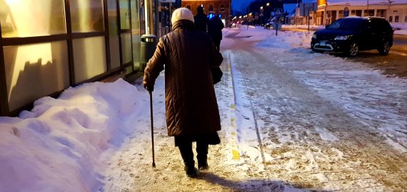 Socialinės paslaugos senjorams ir jų šeimoms: kas priklauso ir kur kreiptis?