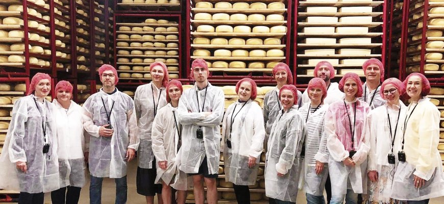 ISM Vadybos ir ekonomikos universiteto tvarumo ekspertai domėjosi pieno pramonės sektoriumi (foto)