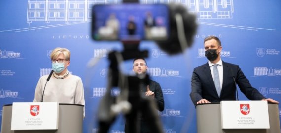 Vyriausybė tęs darbą, ministrai G. Landsbergis ir M. Skuodis lieka