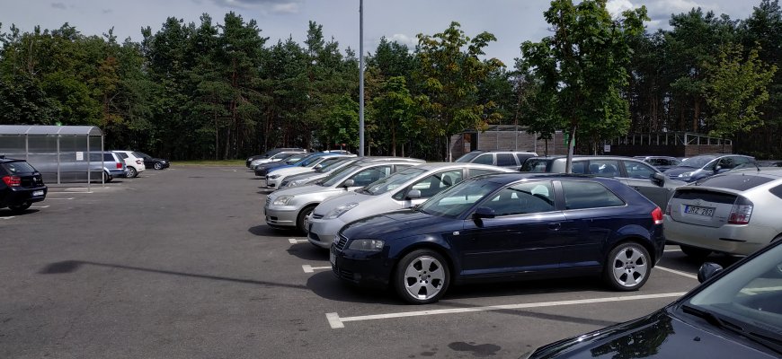 Jau surinkta 1,5 mln. eurų taršių automobilių mokesčio