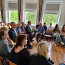 Juodupės gimnazijos „MEPA“ komanda išlaiko tempą: svečiuose vėl priėmė Europos parlamento narį (foto)