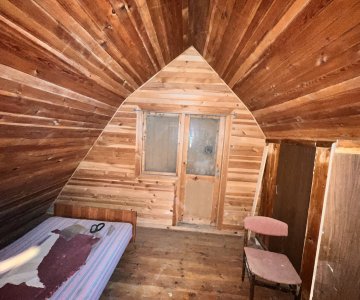 Sodyba miške, šalia ežero – Degučių pakrantėje