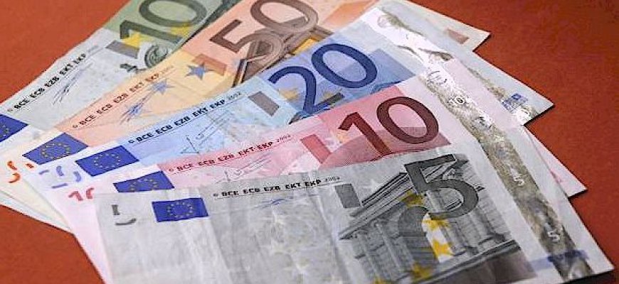 Rokiškietė norėjo gauti paskolą, bet pati