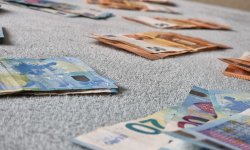 „Čekiukų“ istorijos patikslinimas: prokuroras atsiėmė ieškinį L. Meilutei-Datkūnienei