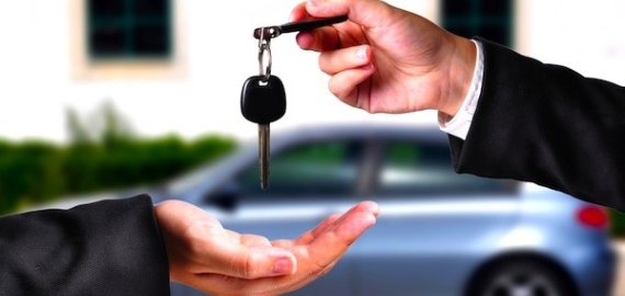 Nemaloni staigmena Audi automobilio pirkėjui