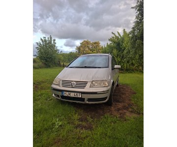 „VW Sharan“
