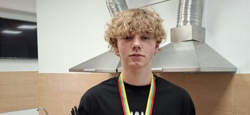Lietuvos mokinių technologijų olimpiadoje bronzos medalį iškovojo 14-metis tūbelietis 