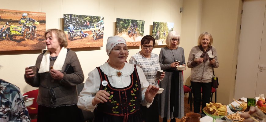 Rokiškio kultūros centre – jaukus Advento vakaras su tradiciniais senaisiais valgiais (foto)