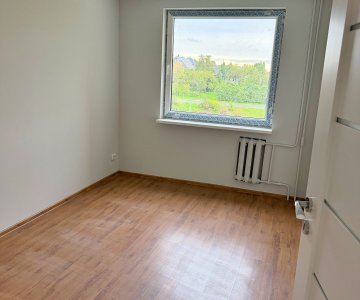 Naujai suremontuotas 4 k. butas Juodupėje
