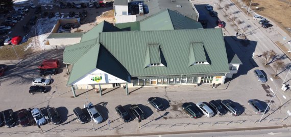 Pirmadienį prie „Iki“ parduotuvės įsikurs mobilusis vakcinacijos punktas: priims be išankstinės registracijos