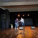 Profesinės šventės proga – padėkos raštais „Gėris rankose“ kolektyvui, gėlės ir smagus koncertas (foto)