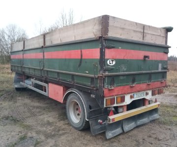 Traktorinė priekaba