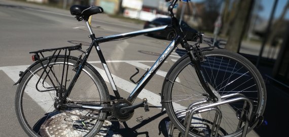 Per porą savaičių dovanoti šeši dviračiai